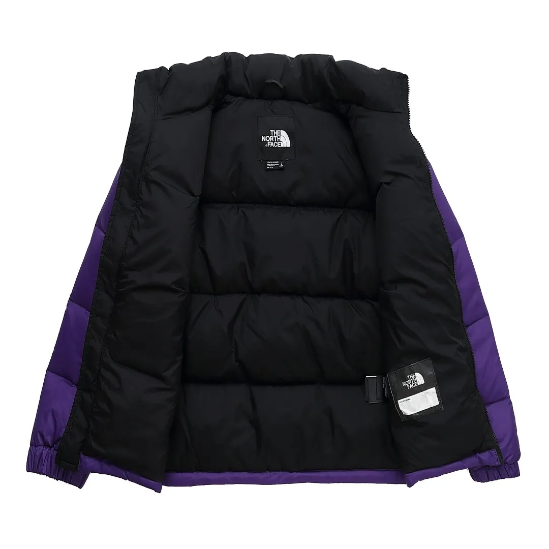 ：Khaki Purple Black Green Blue Pink Red Yellow sizi： 𝗧𝗵𝗲 𝗡𝗼𝗿𝘁𝗵 𝗙𝗮𝗰𝗲｜ 1996 （ Z💰 ） ：RDS Quality 90 715+ ： 400D Nylon ， ： ， 。 ： DWR 40 ， Z💰 ： ， 7 ， Z💰 ： YKK ， ， ， 10 。 1 1 （ ， 💰 ， ， ，Lightweight ， ） ， ， ！ ， ： 。 ⚠ ！ ， ！ ： ， Quality ！